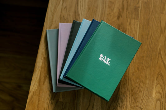 DAYONE. green / german