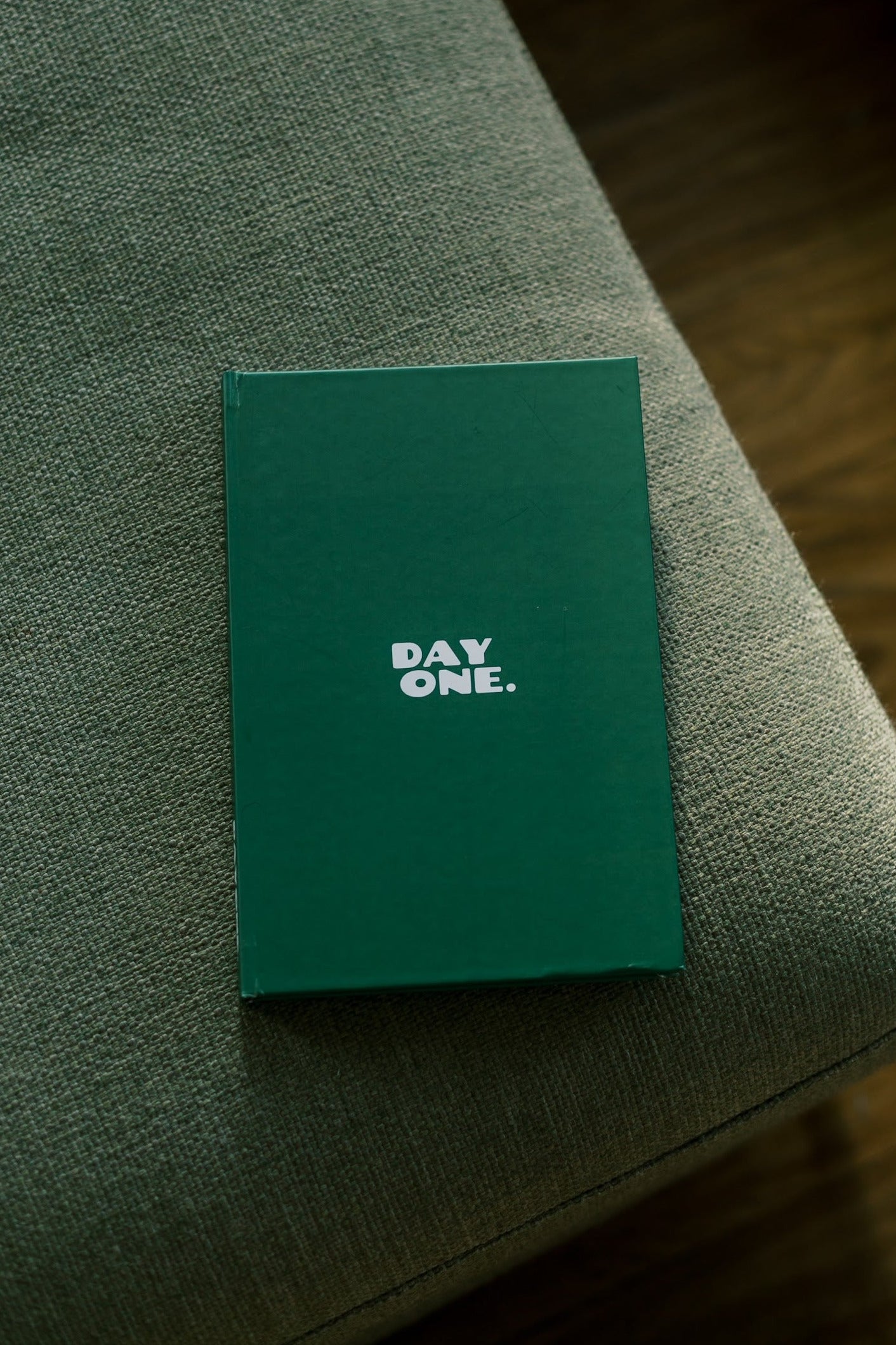 DAYONE. green